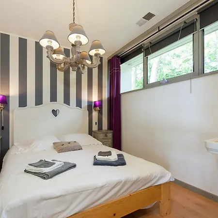Attractive Holiday Home In Longfaye With Garden